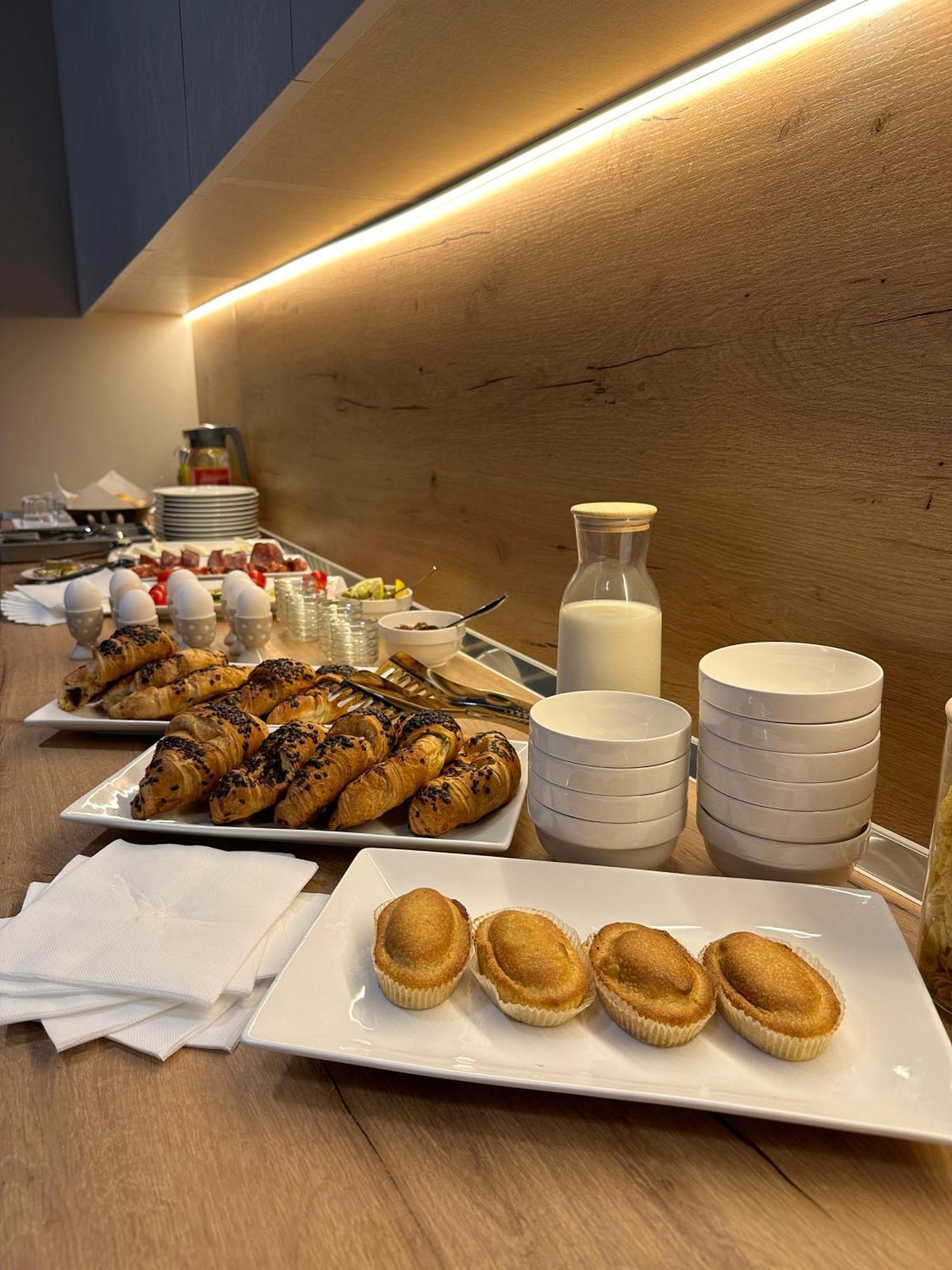The Roots Boutique Hotel Shkoder Ngoại thất bức ảnh