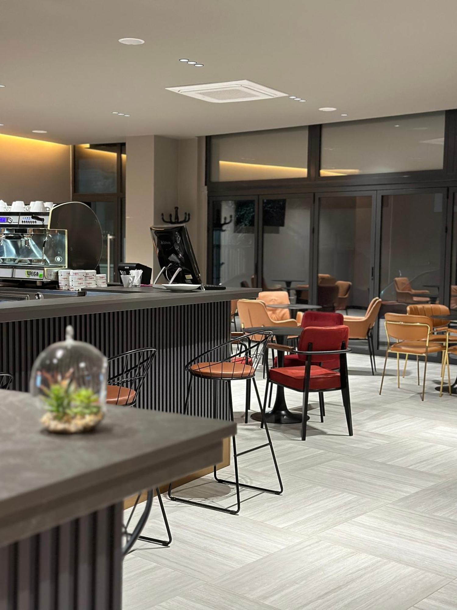 The Roots Boutique Hotel Shkoder Ngoại thất bức ảnh
